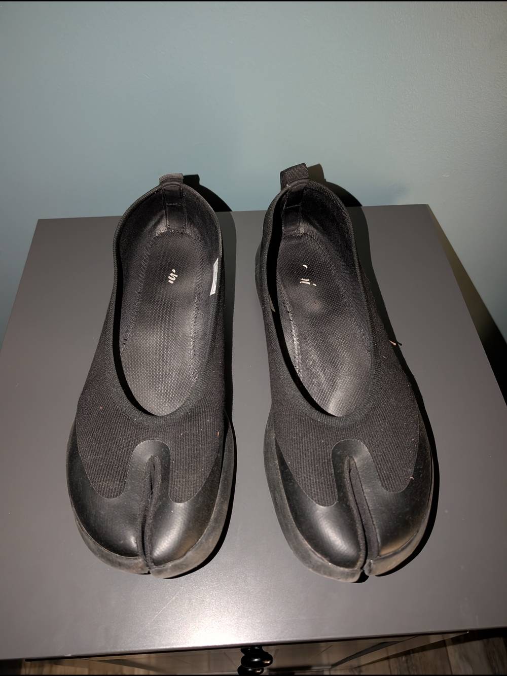 Black Split-Toe Slip-On Tabi